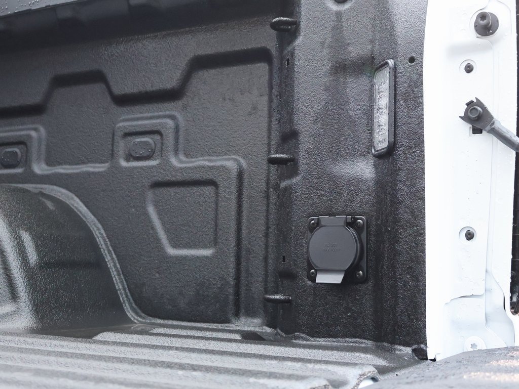 New 2026 GMC Sierra 1500 AT4X w/ LPO, Black Badging Package image 39