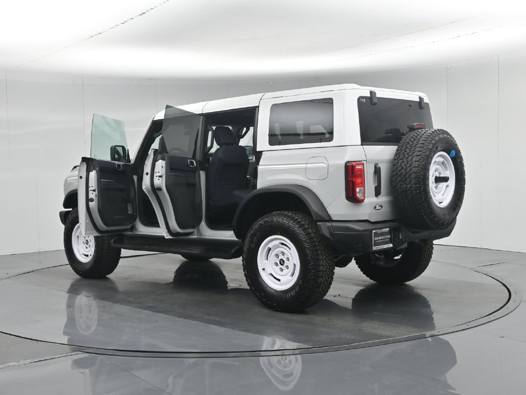 New 2026 Ford Bronco Heritage Edition AWD/4WD image 33