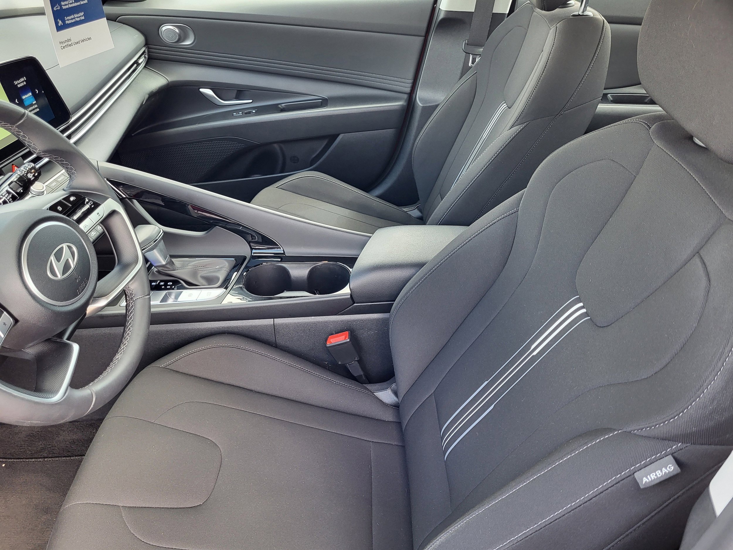 Certified 2024 Hyundai Elantra SEL w/ Convenience Package FWD image 30