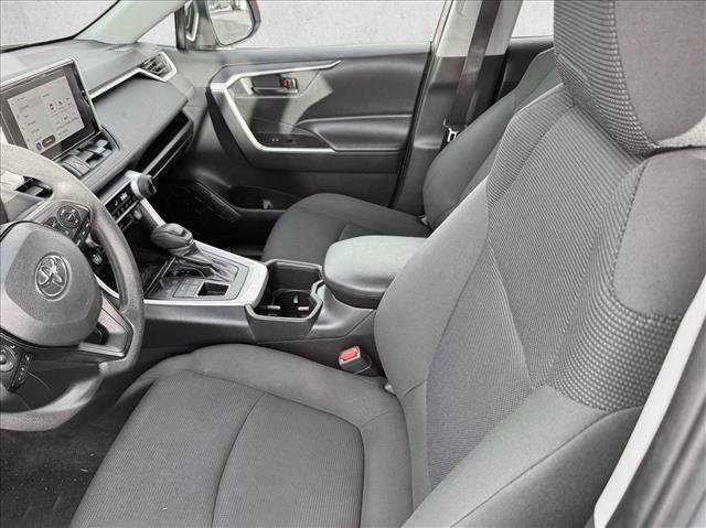 Used 2024 Toyota RAV4 LE image 10