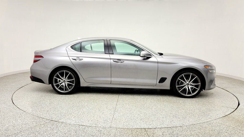 Used 2023 Genesis G70 2.0T AWD/4WD image 4