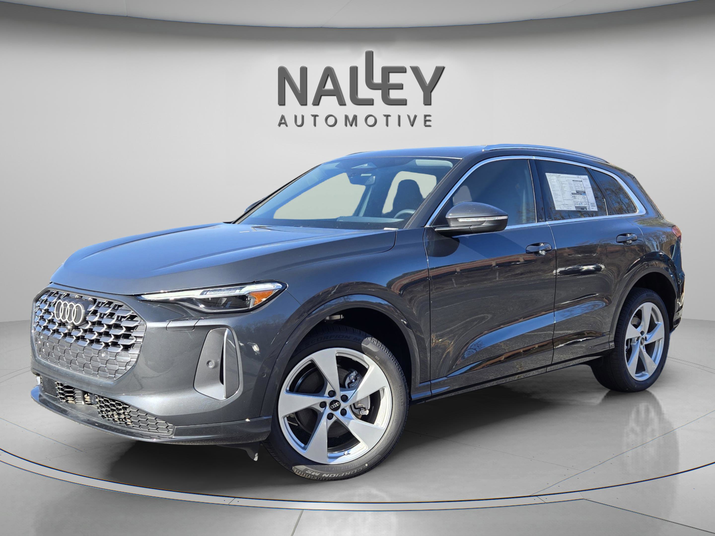 New 2025 Audi Q5 Premium Plus