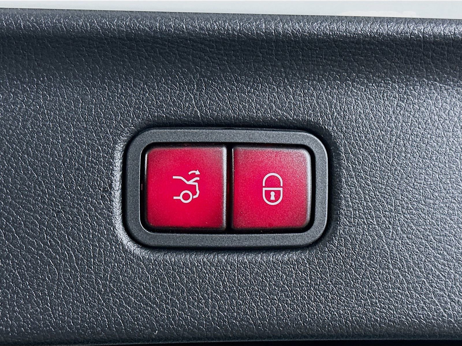 Used 2022 Mercedes-Benz S 580 4MATIC Sedan image 35
