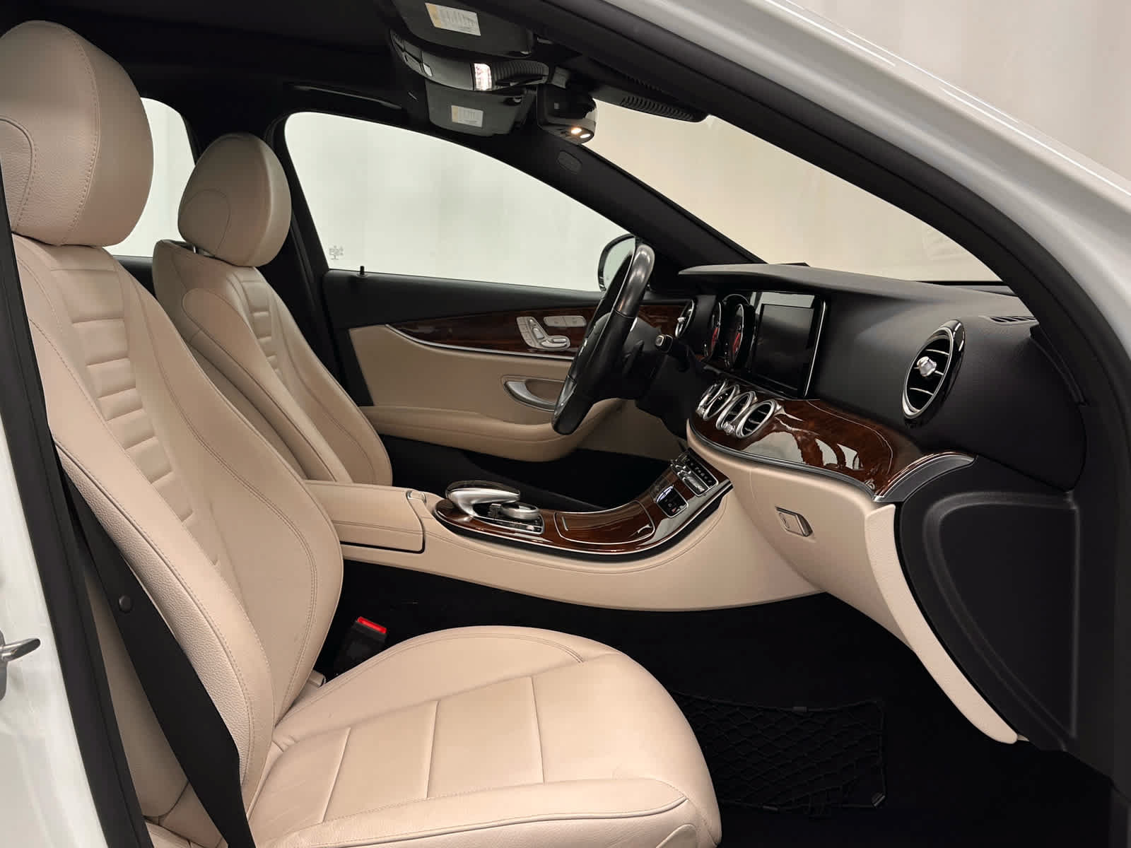 Used 2019 Mercedes-Benz E 450 4MATIC Wagon image 17