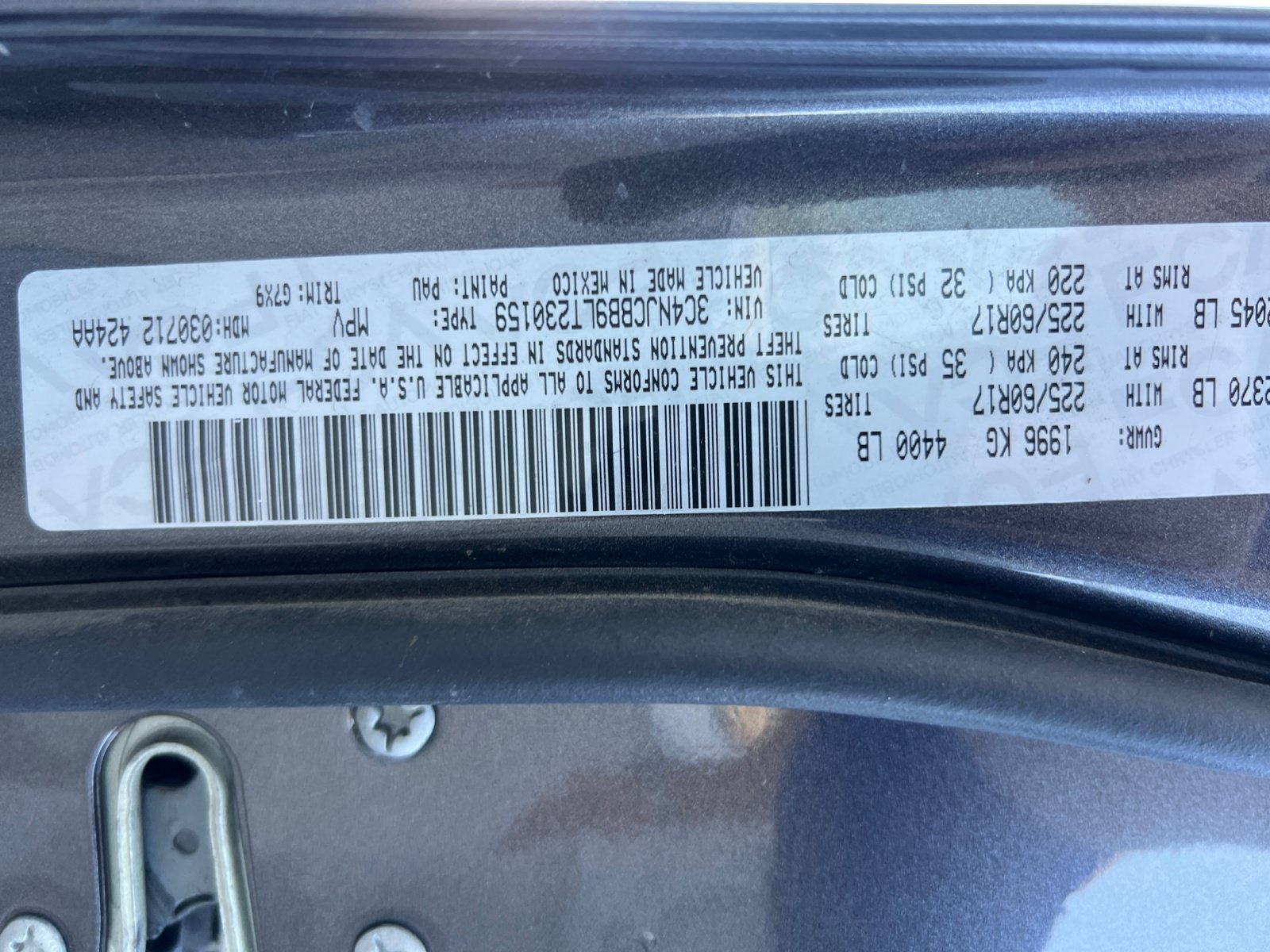 Used 2020 Jeep Compass Latitude FWD image 23