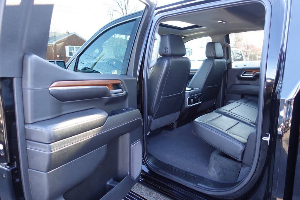 Used 2023 GMC Sierra 1500 Denali w/ Denali Reserve Package AWD/4WD image 22
