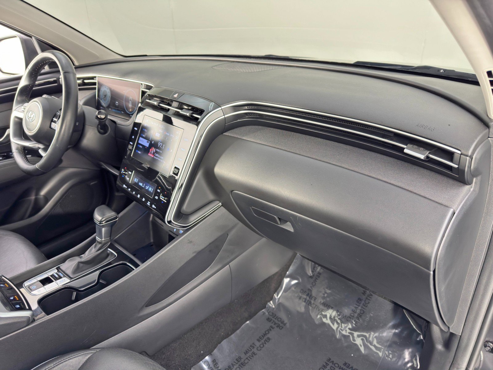 Used 2022 Hyundai Tucson SEL w/ Convenience + Premium Package image 13