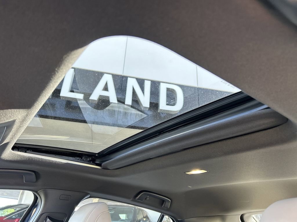 Used 2021 MAZDA MAZDA3 s image 20