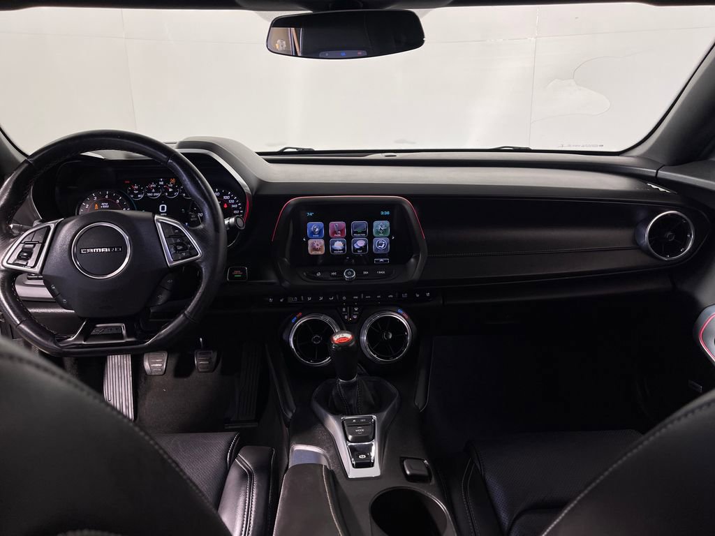 Used 2017 Chevrolet Camaro SS RWD image 14