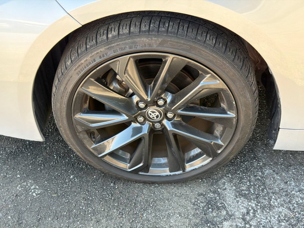 Used 2024 Toyota Corolla SE FWD image 14