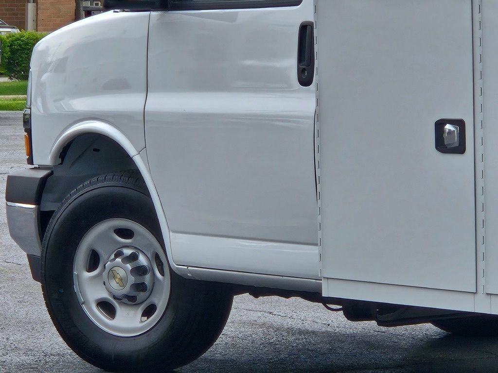 New 2026 Chevrolet Express 3500 w/ Power Convenience Package RWD image 14