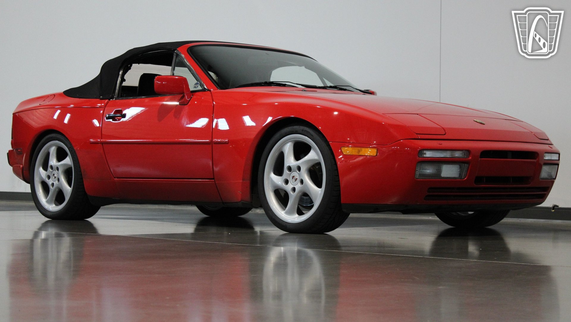 Used 1991 Porsche 944 Cabriolet RWD image 32