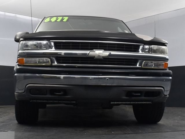 Used 2001 Chevrolet Suburban LS w/ LS Preferred Equipment Group AWD/4WD image 19