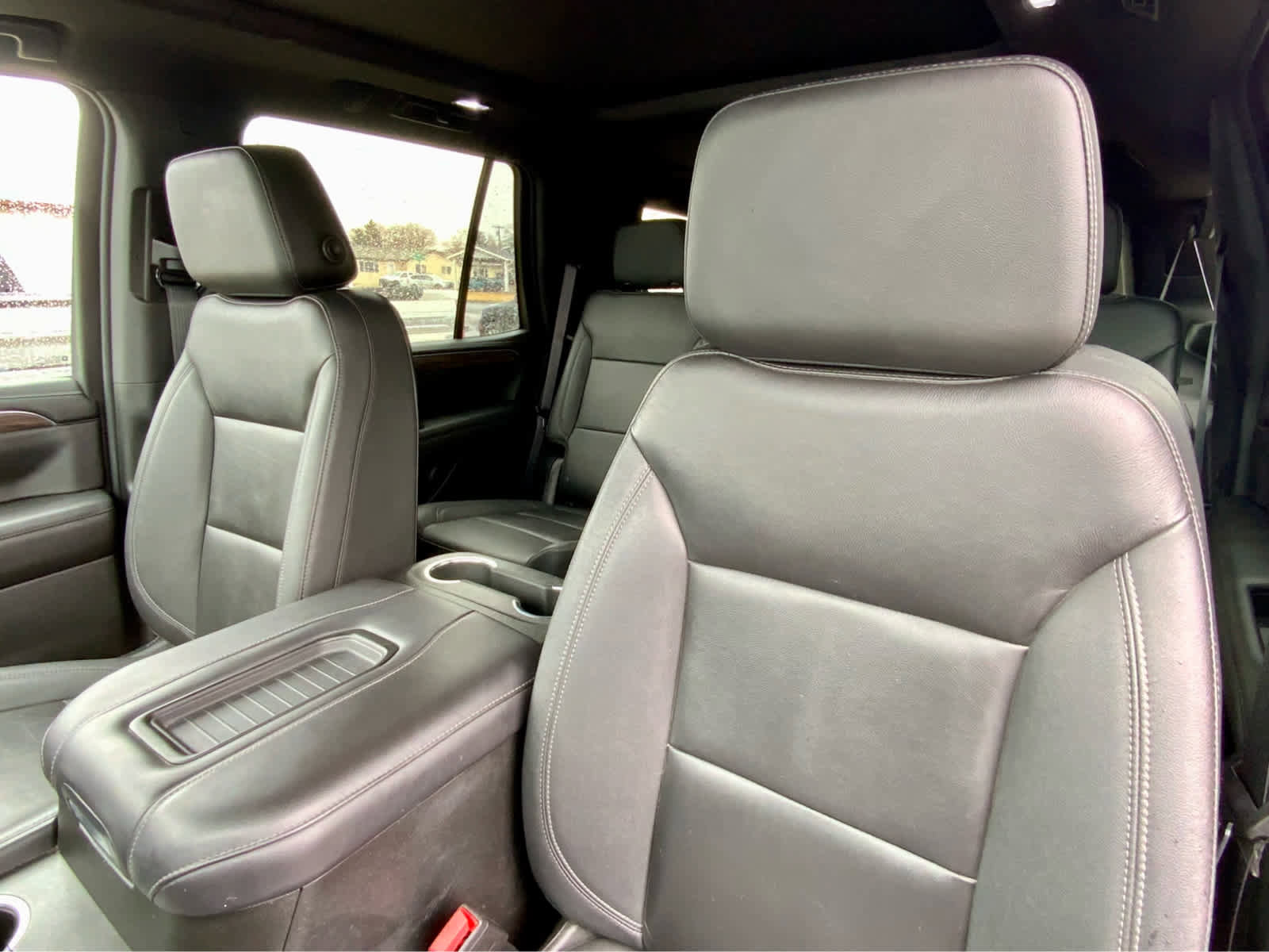 Used 2022 Chevrolet Tahoe LT w/ Luxury Package image 26