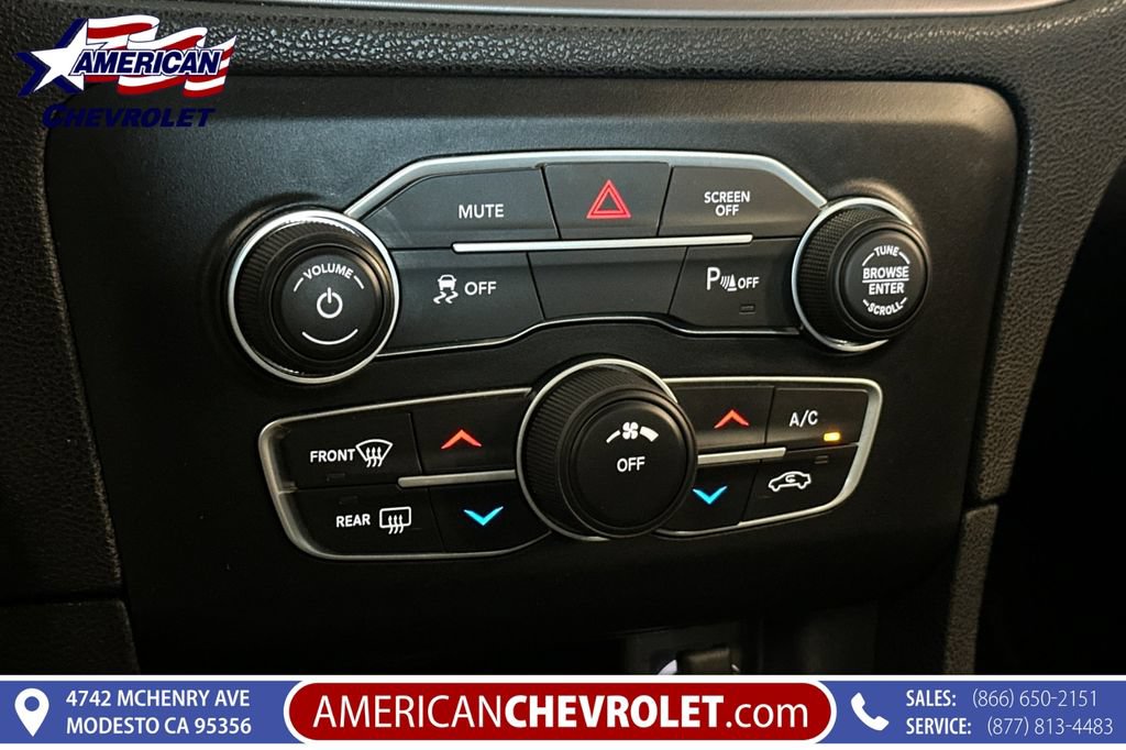 Used 2023 Dodge Charger SXT RWD image 28