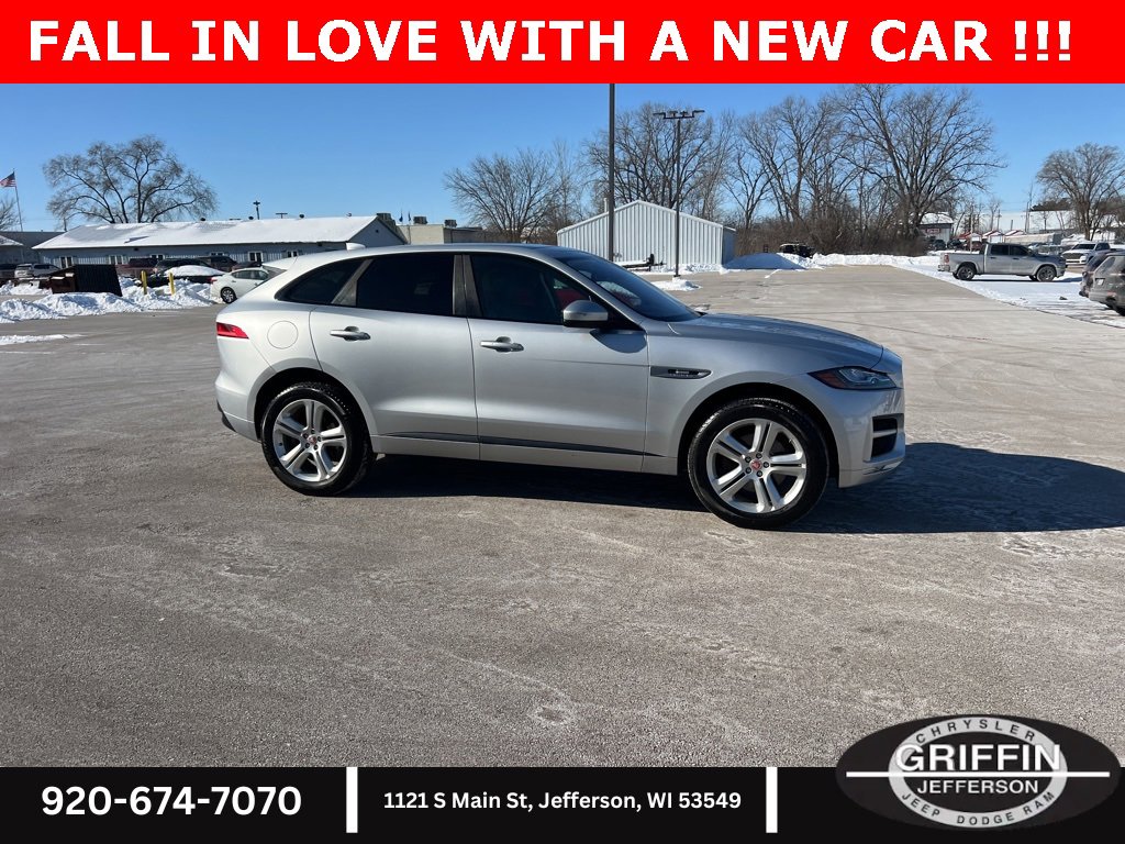 Used 2017 Jaguar F-PACE R-Sport image 7