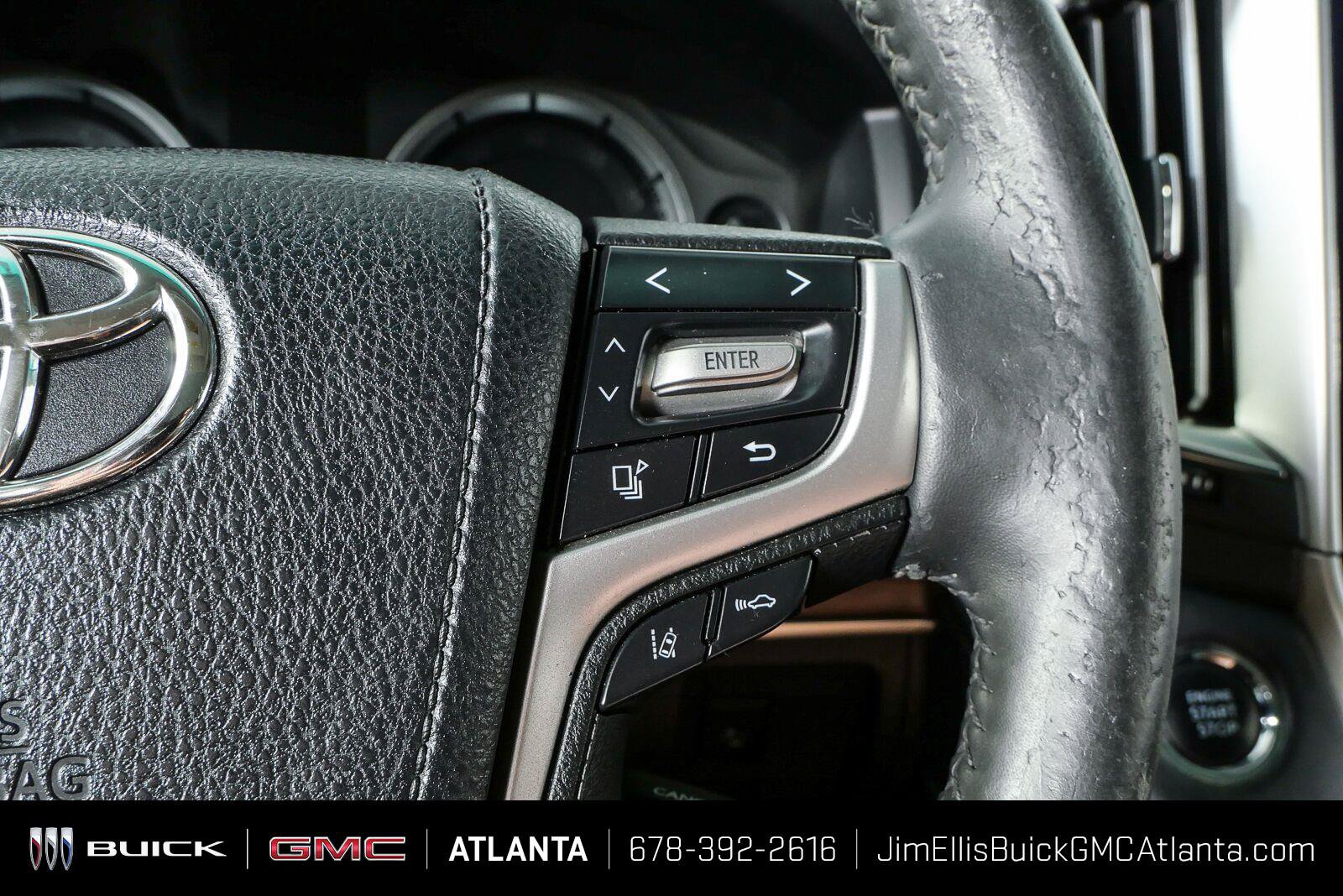 Used 2017 Toyota Land Cruiser AWD/4WD image 12