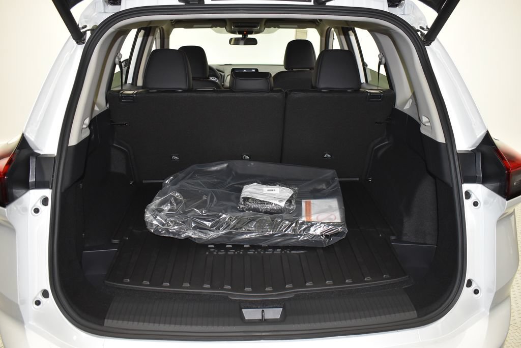 New 2026 Nissan Rogue SV AWD/4WD image 38