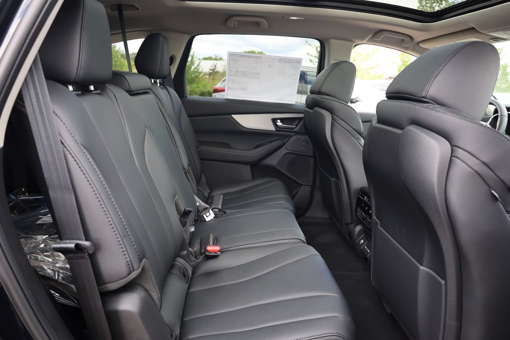 New 2026 Acura MDX SH-AWD image 34