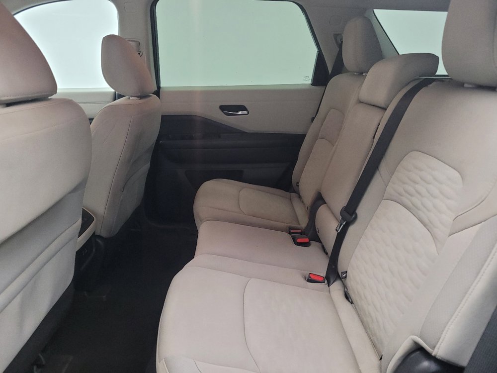 Used 2022 Nissan Pathfinder SV w/ Cargo Package FWD image 18