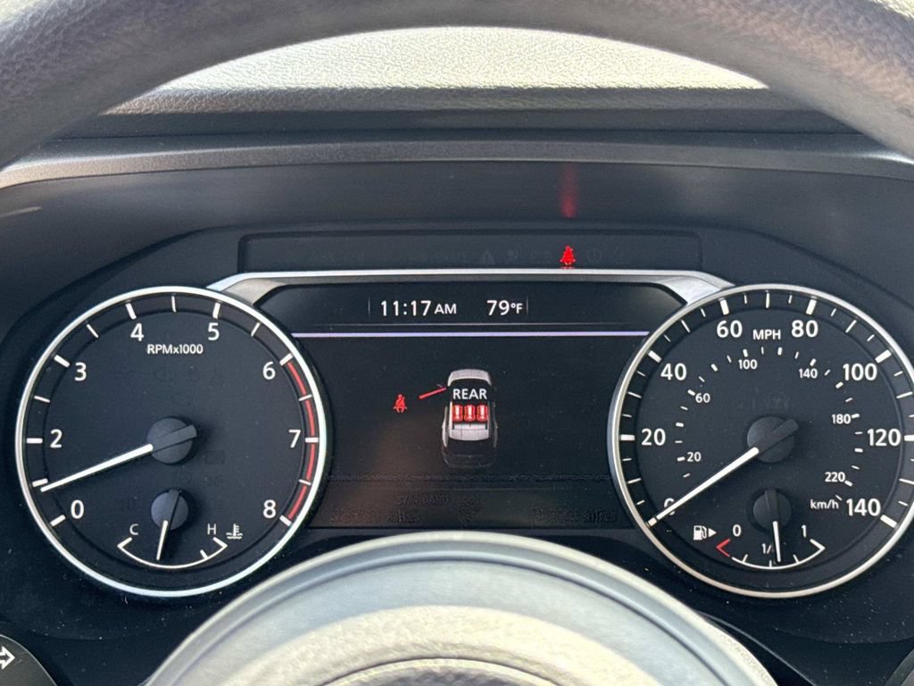 Certified 2024 Nissan Rogue SV FWD image 31