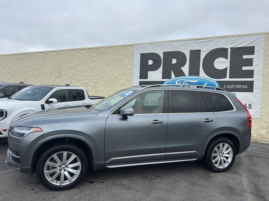 Used 2018 Volvo XC90 T6 Momentum w/ Convenience Package image 2