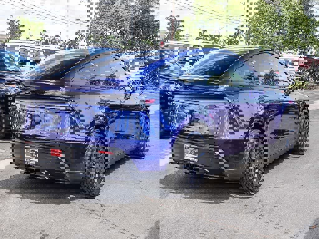 Used 2026 Tesla Model Y 2WD image 4