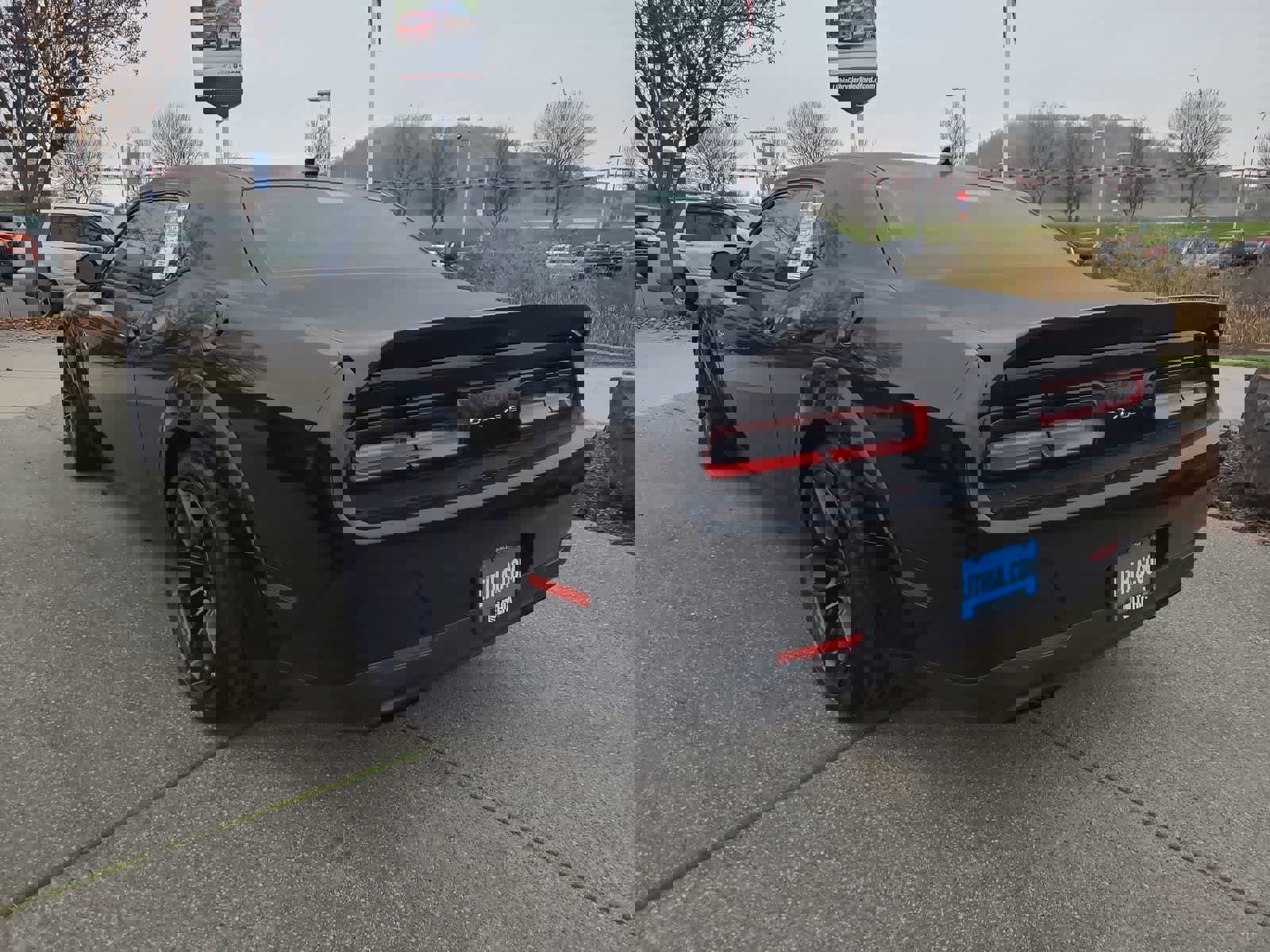 Used 2019 Dodge Challenger SRT Hellcat image 12