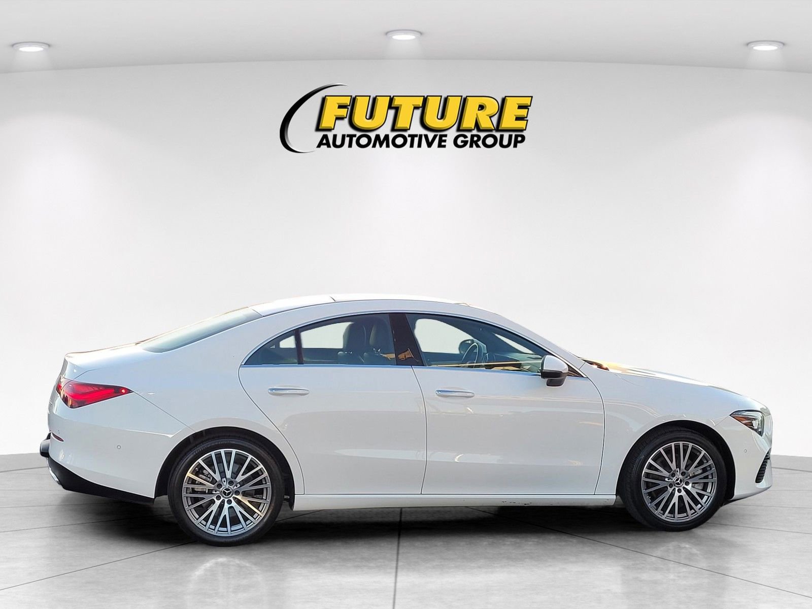 Used 2025 Mercedes-Benz CLA 250 4MATIC image 9