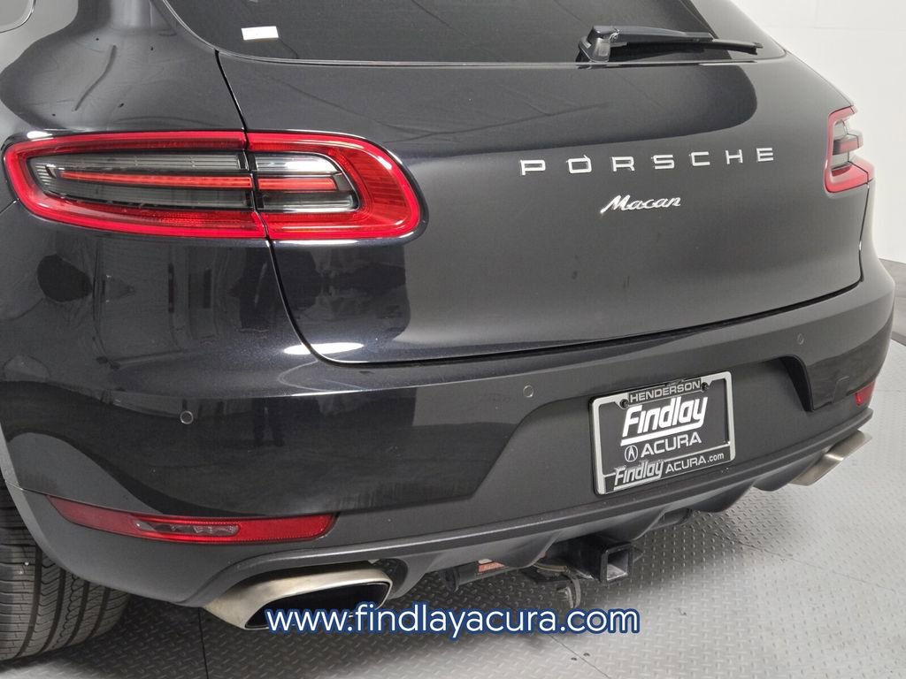 Used 2017 Porsche Macan AWD/4WD image 6