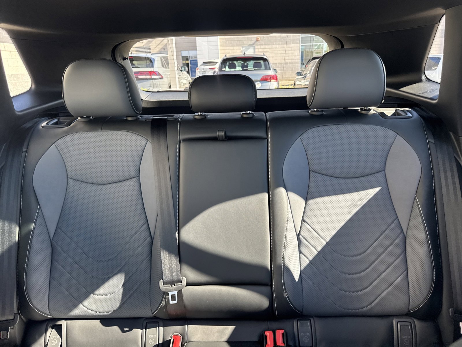 New 2026 Volkswagen Tiguan SE R-Line image 16