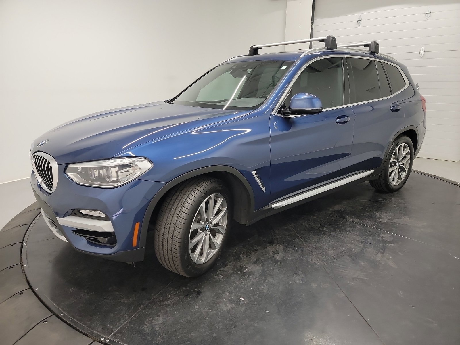 Used 2019 BMW X3 xDrive30i w/ Convenience Package AWD/4WD image 3