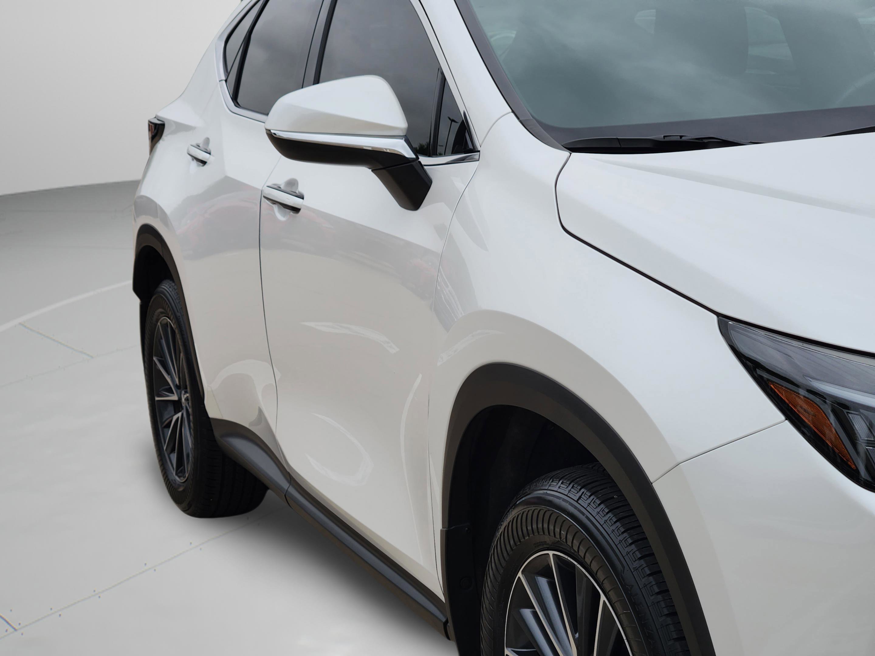 Used 2025 Lexus NX 250 FWD w/ Accessory Package (2T) image 37