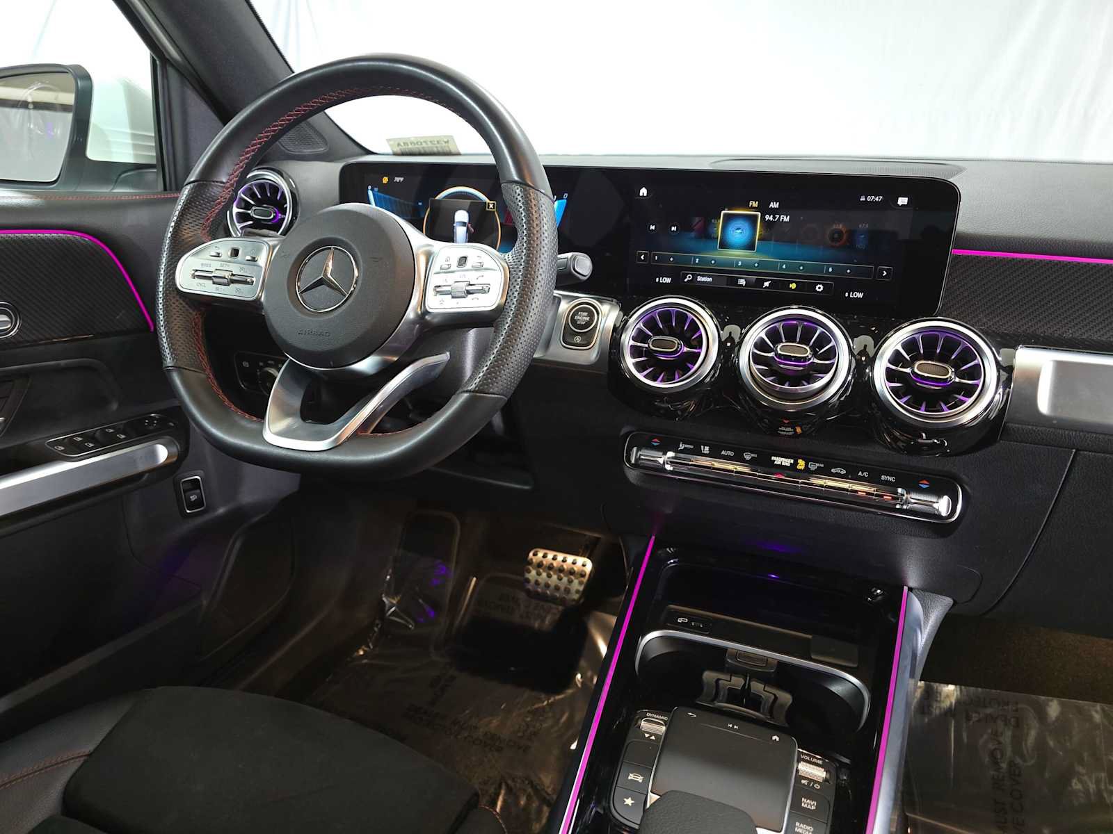 Used 2023 Mercedes-Benz GLB 35 AMG 4MATIC image 11