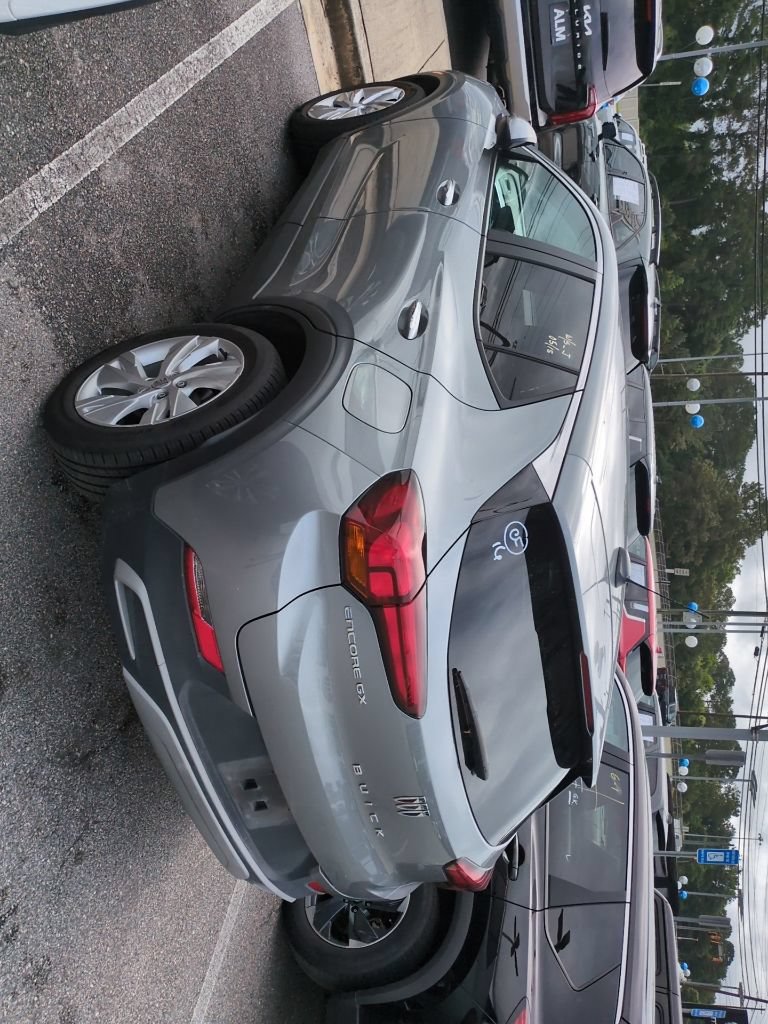 Used 2025 Buick Encore GX Preferred FWD image 5