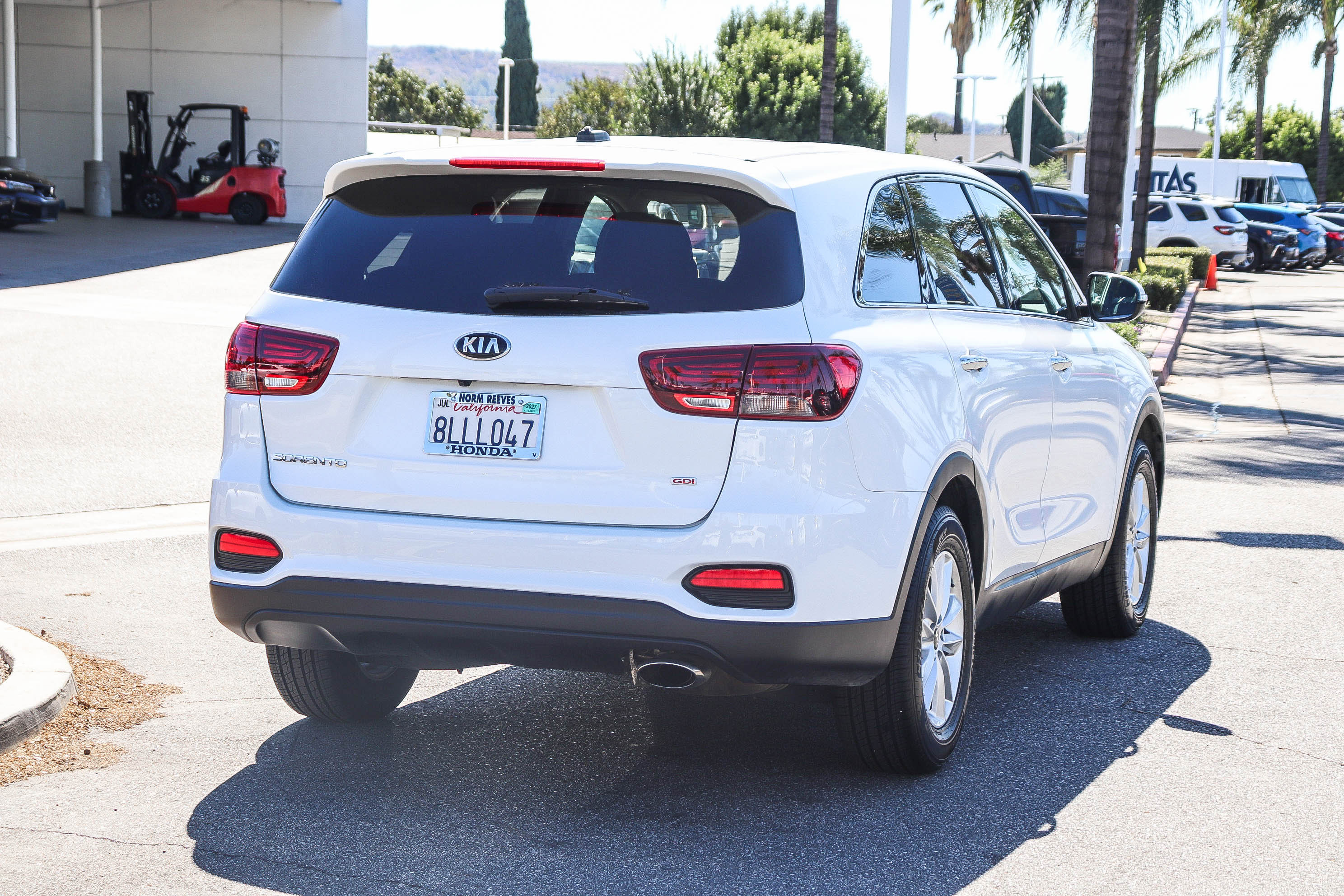 Used 2019 Kia Sorento L FWD image 11