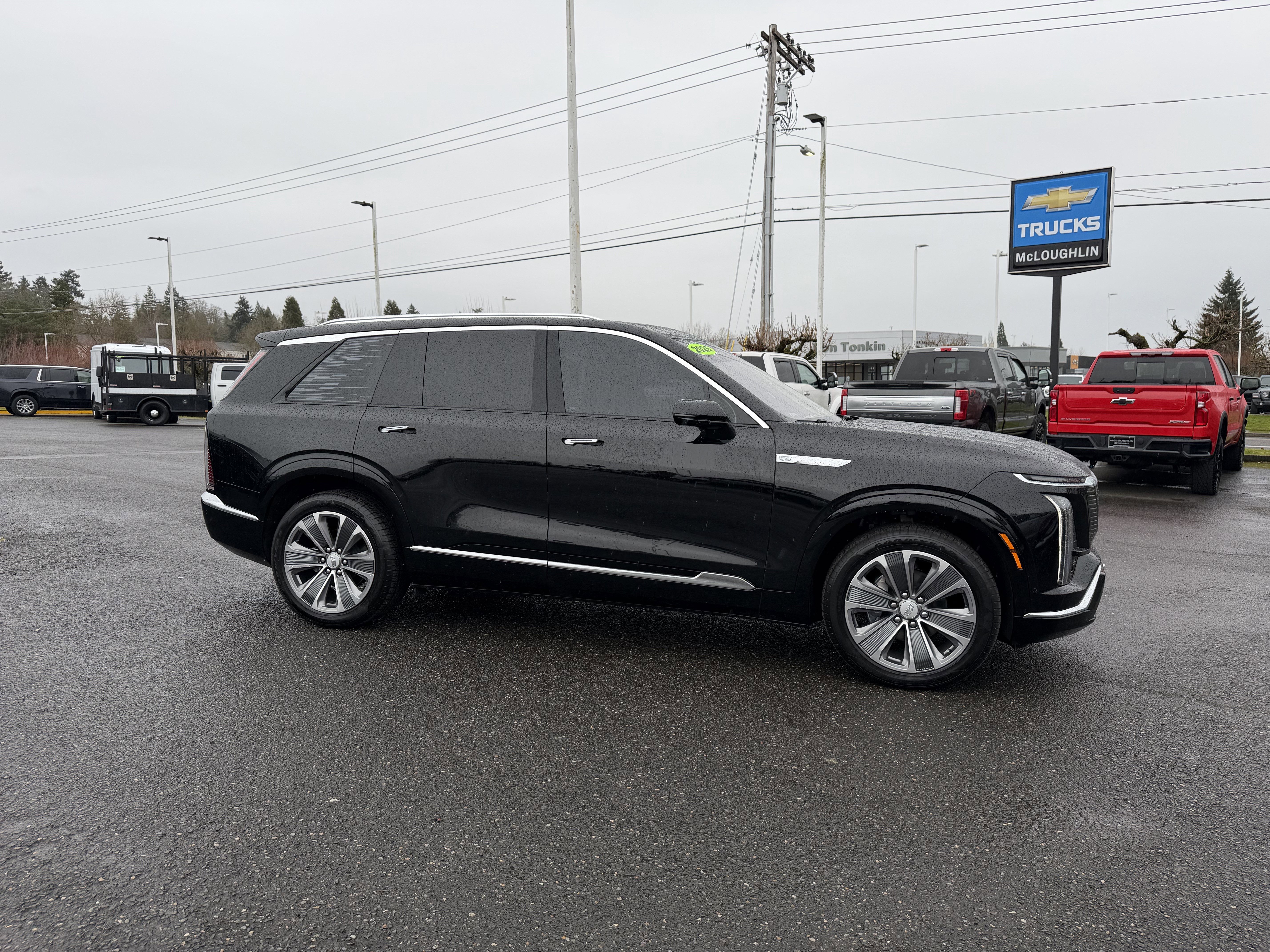 Used 2026 Cadillac Vistiq Luxury image 7