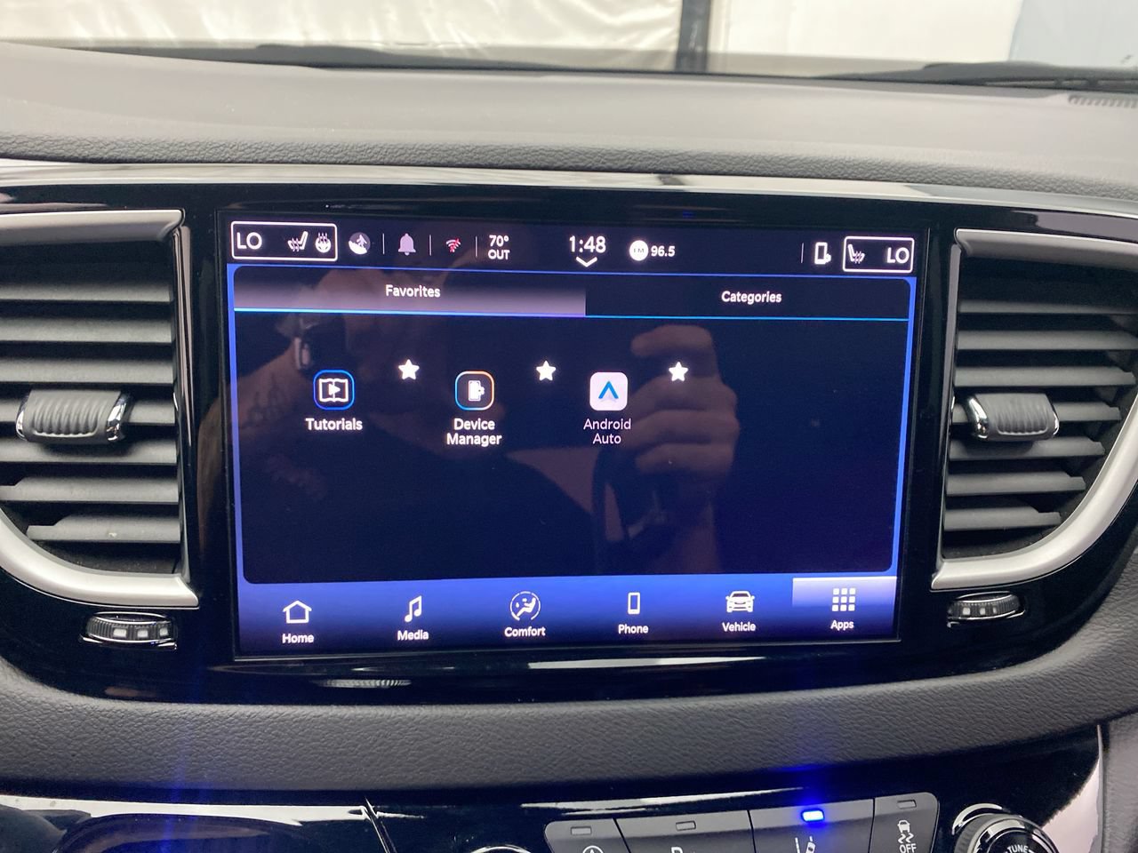 Used 2025 Chrysler Pacifica Select FWD image 19