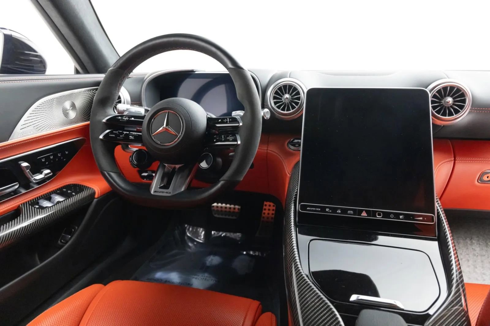 Used 2022 Mercedes-Benz SL 55 AMG 4MATIC image 12