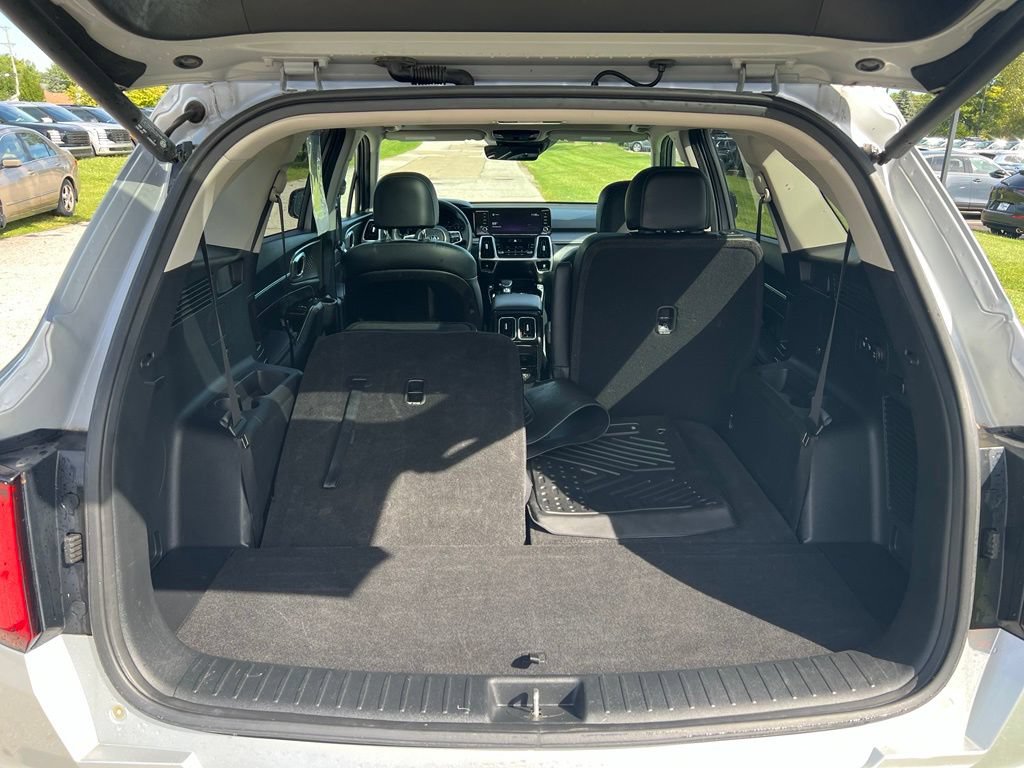 Used 2021 Kia Sorento SX AWD/4WD image 14