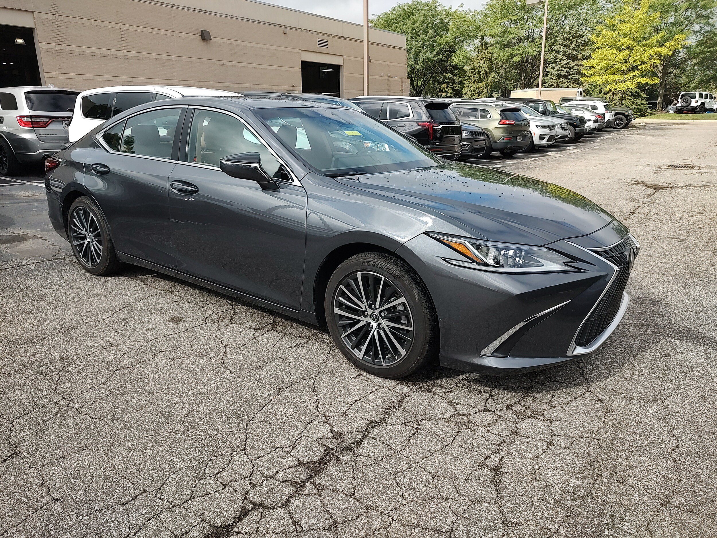 Used 2024 Lexus ES 350 w/ Premium Package