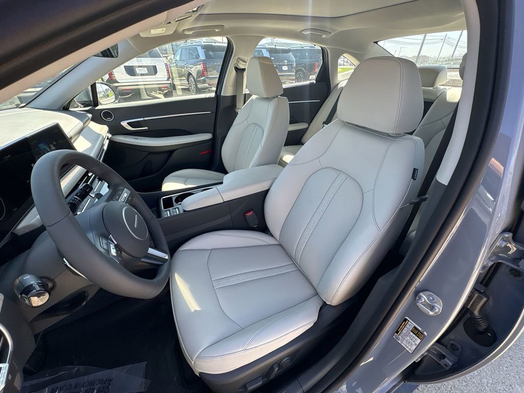 New 2026 Hyundai Sonata Limited FWD image 13