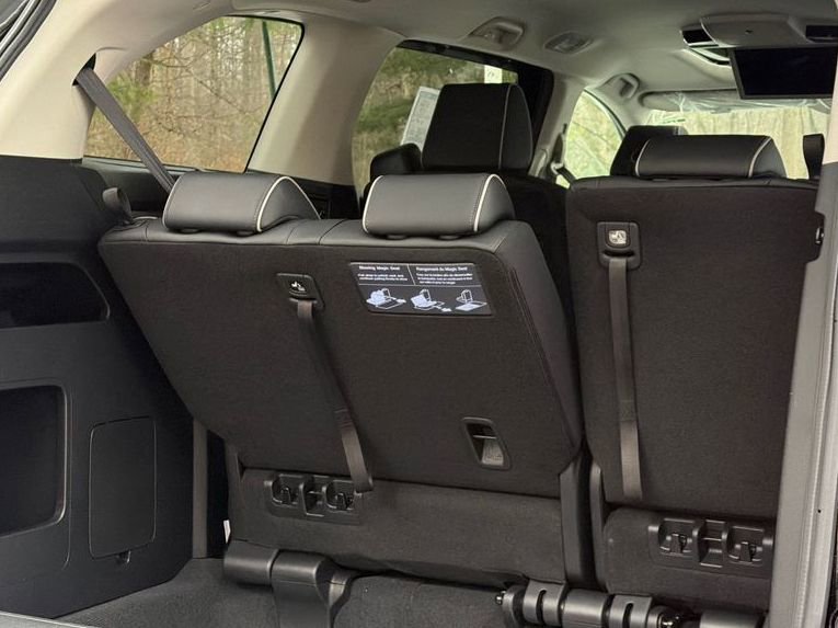 New 2026 Honda Odyssey Touring image 9