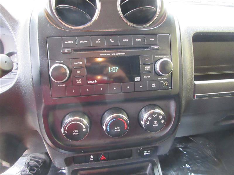 Used 2017 Jeep Patriot Sport w/ Power Value Group FWD image 16