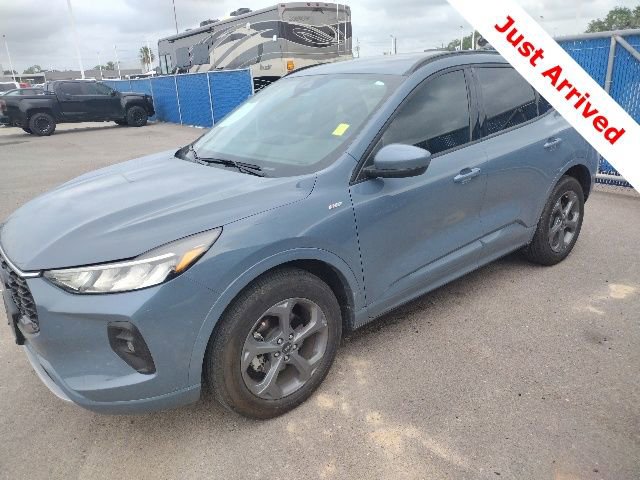 Used 2024 Ford Escape ST-Line Select w/ Tech Pack #1 AWD/4WD image 3