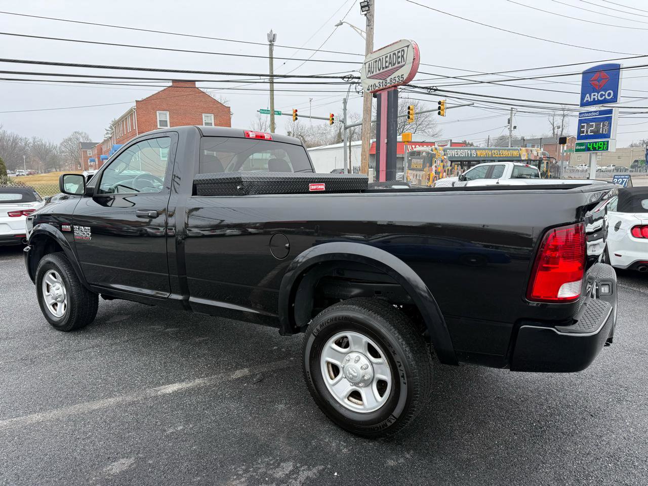 Used 2017 RAM 2500 Tradesman w/ Snow Chief Group image 7