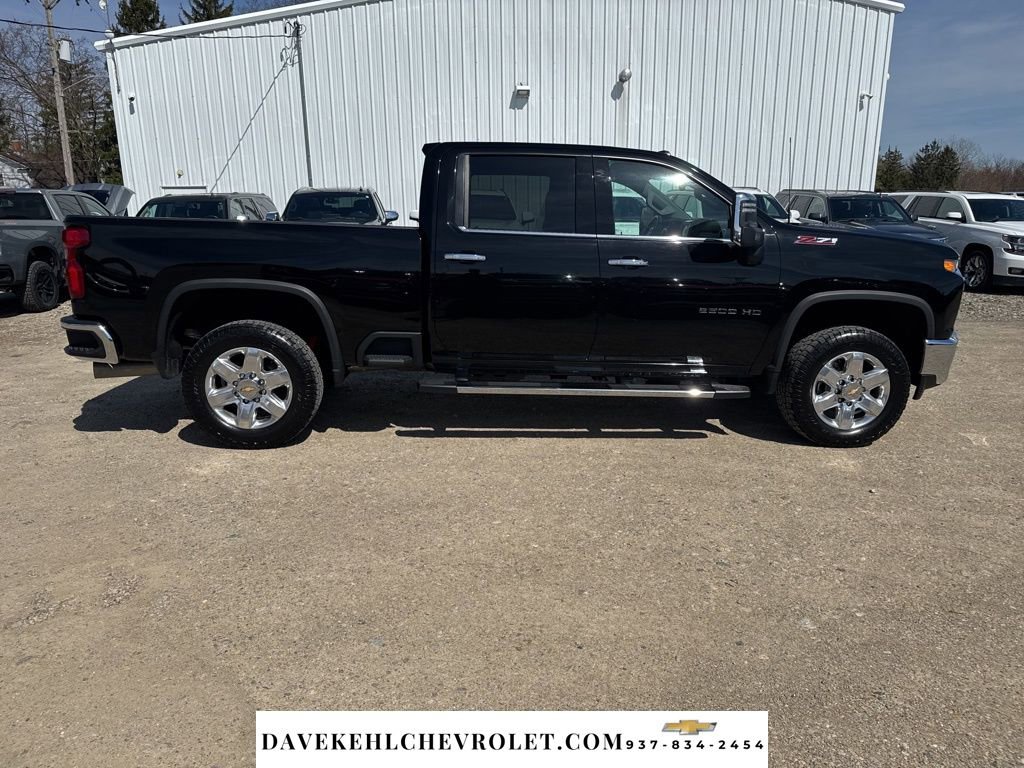 Used 2022 Chevrolet Silverado 2500 LTZ w/ LTZ Plus Package image 7