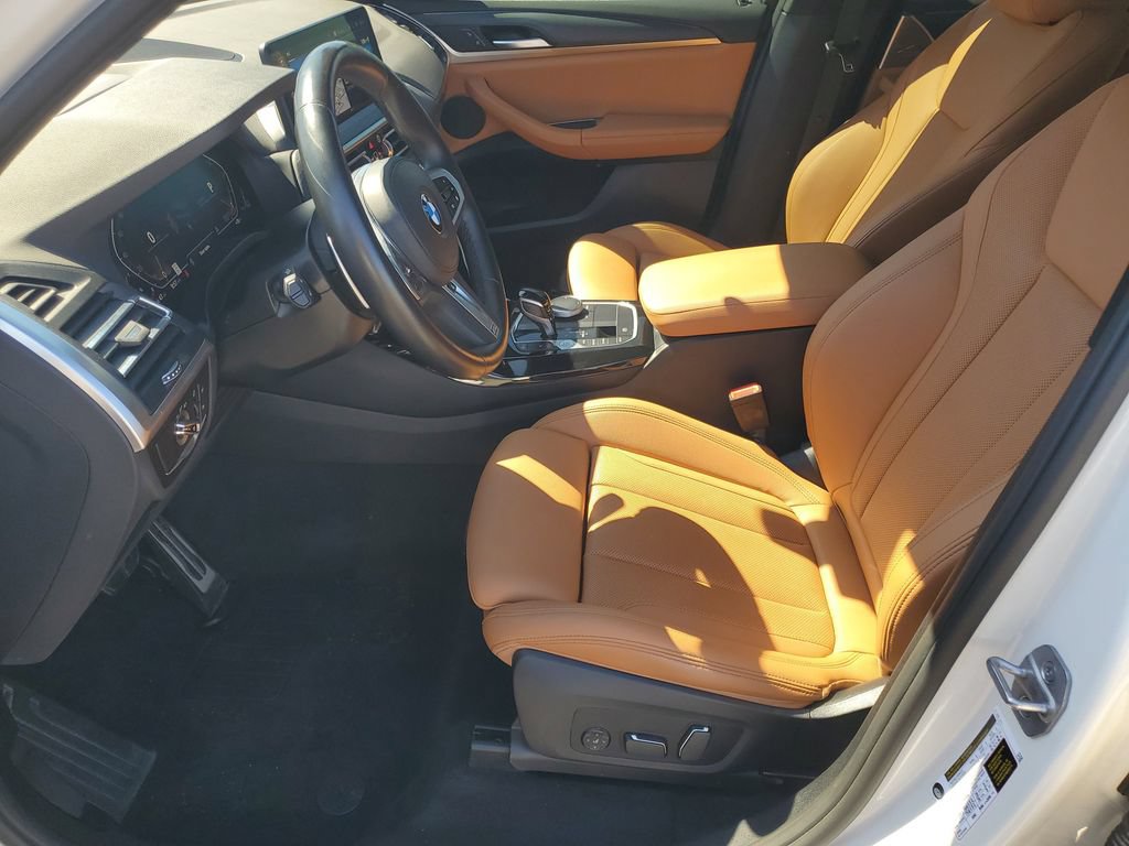 Used 2024 BMW X3 sDrive30i w/ Premium Package RWD image 5