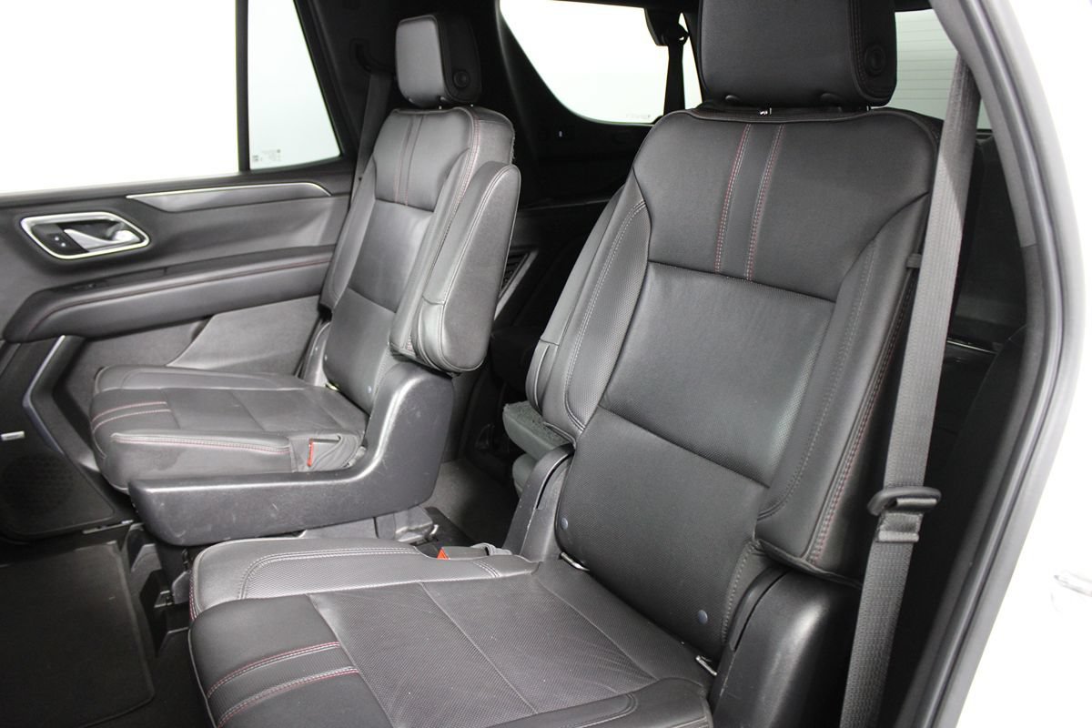 Used 2022 Chevrolet Tahoe RST w/ Luxury Package AWD/4WD image 34