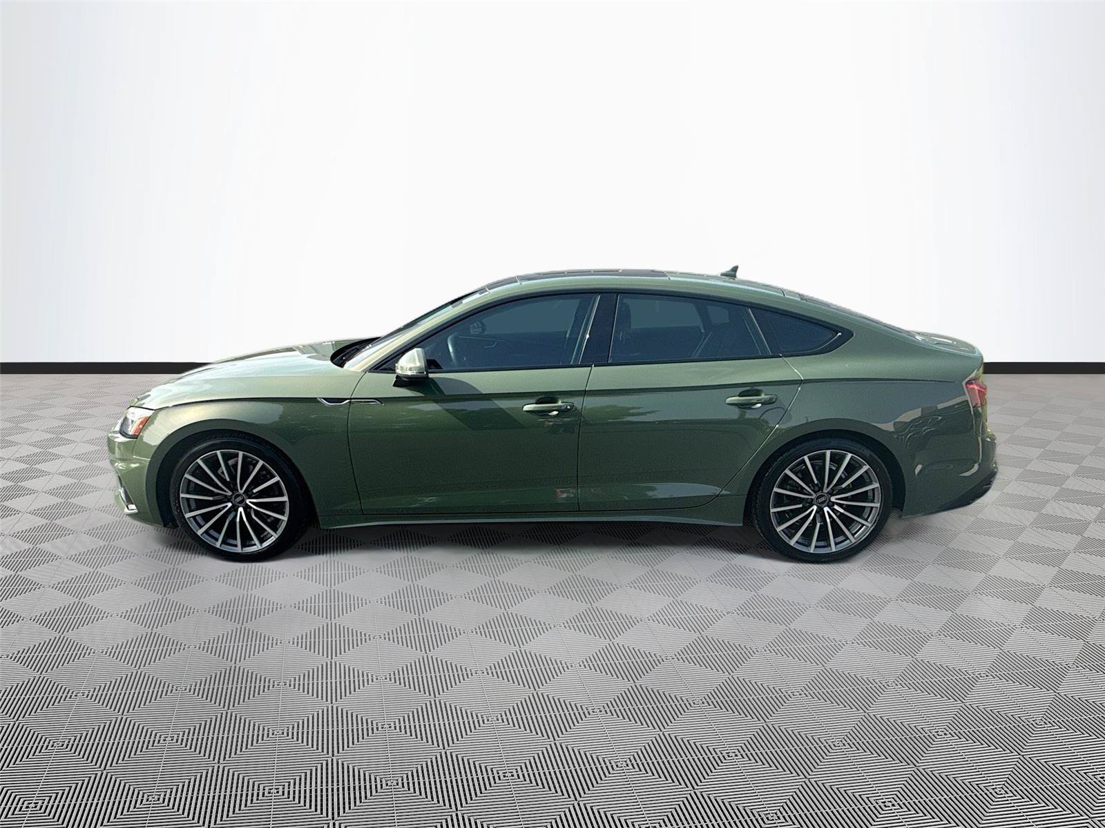 Used 2022 Audi A5 2.0T Premium Plus AWD/4WD image 4